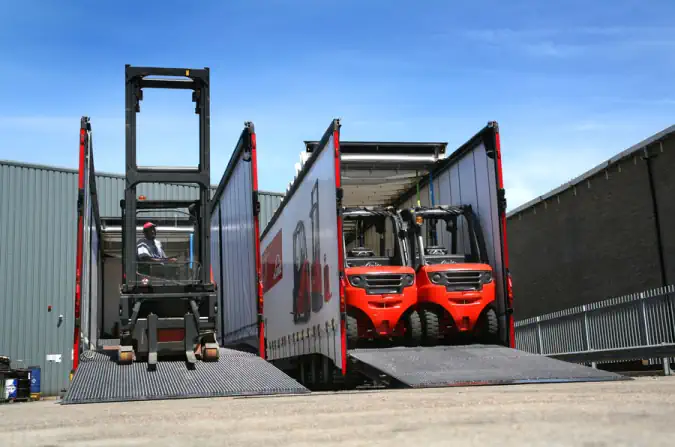 Forklift Trailer 10