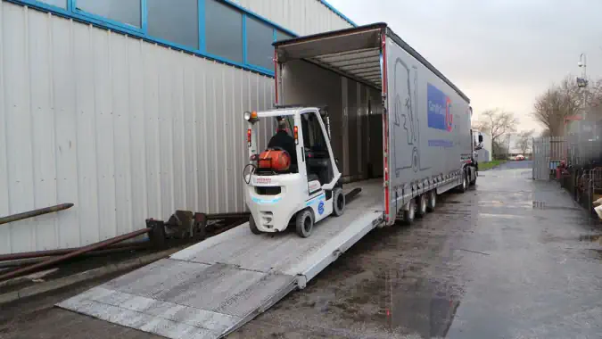 Forklift Trailer 5